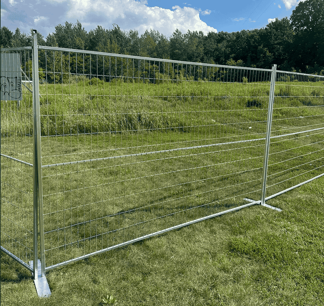 Chain Link Fence Canada - Superior Quality & Durability!